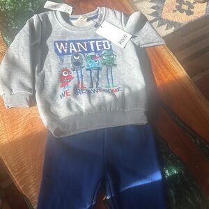 Kiwi Gray Monster Sweatshirt and Blue Pants Set